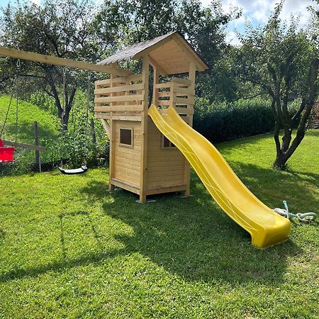 Vila Ella Villa Căpăţîneni-Ungureni Eksteriør bilde